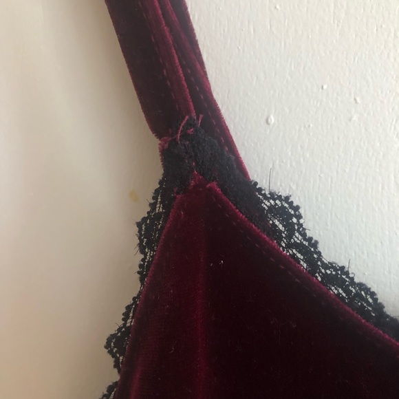 3 for $20❤️Ultra Flirt Red Velvet Camisole Adjustable Straps Size Small - Picture 7 of 9